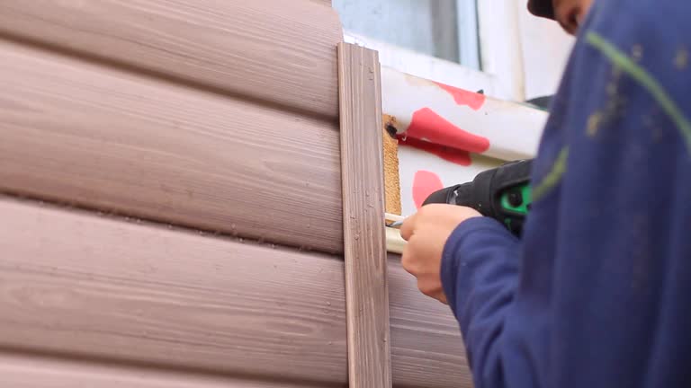 Best Wood Siding Installation  in Powells Crossroads, TN